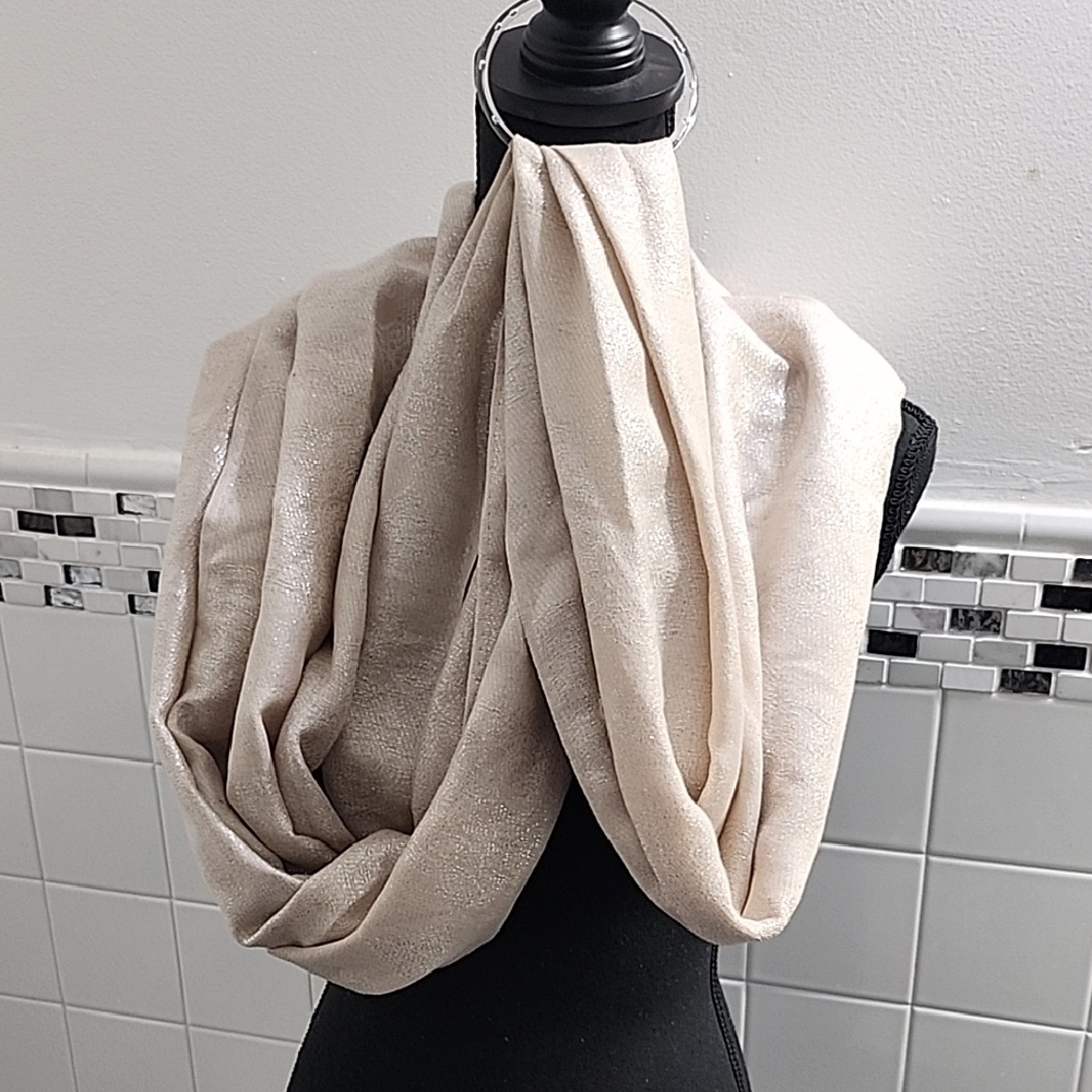 Madison Cream Metallic Sparkle Scarf NWT 27" x 72"